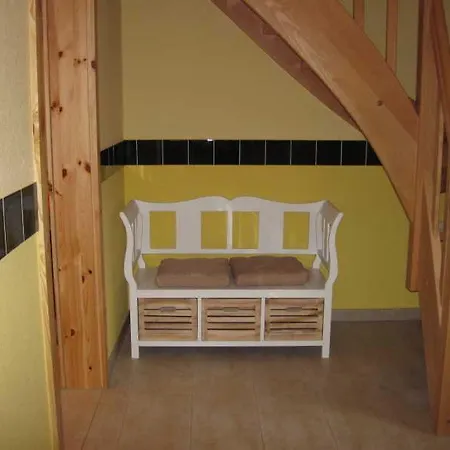 Gaestehaus Gimper Apartment Bad Klosterlausnitz